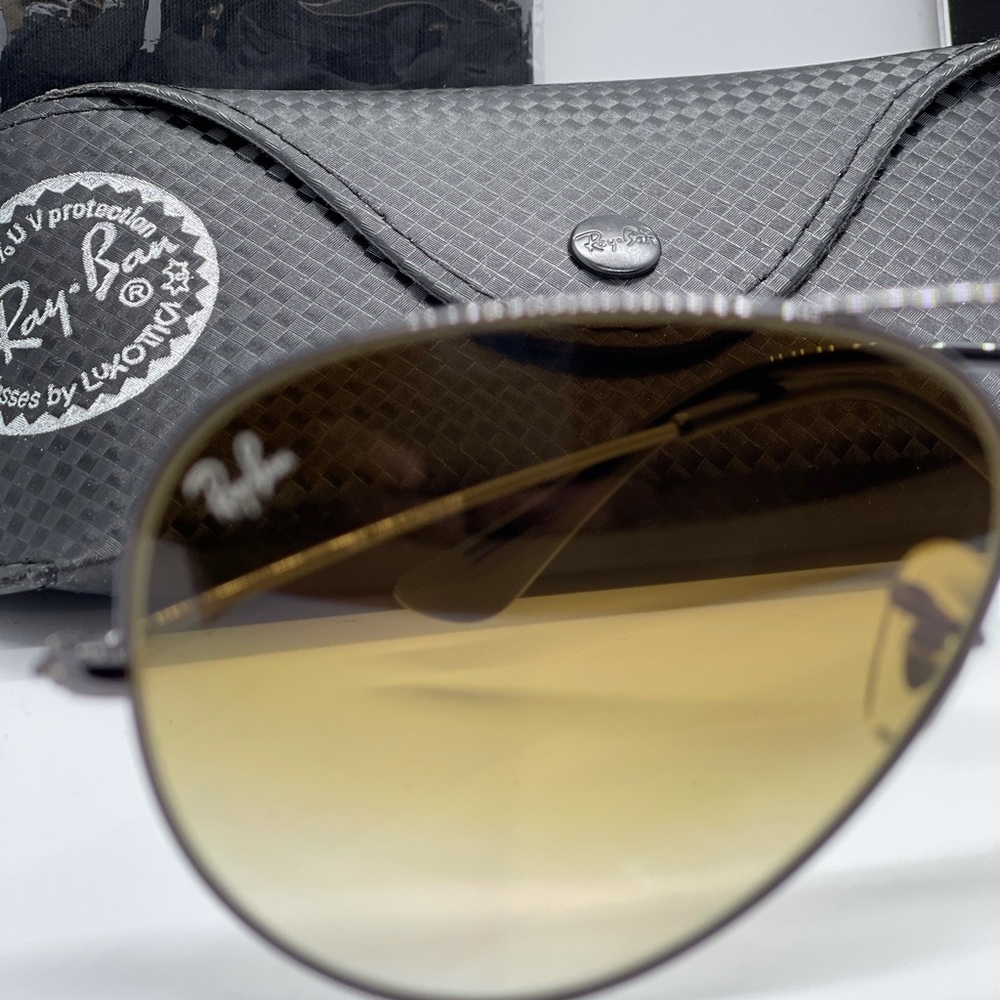 BNIB Rayban Gun/ Gray Gradient Len Rb3025 SZ:62 - Picture 6 of 8